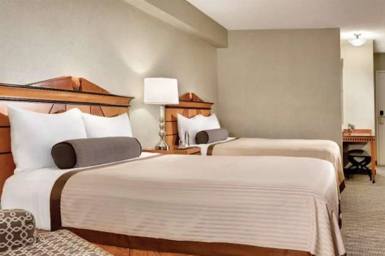 Luxor Hotel Las Vegas 3*,  United States