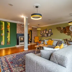 Renovated Boutique Petrus Σόφια